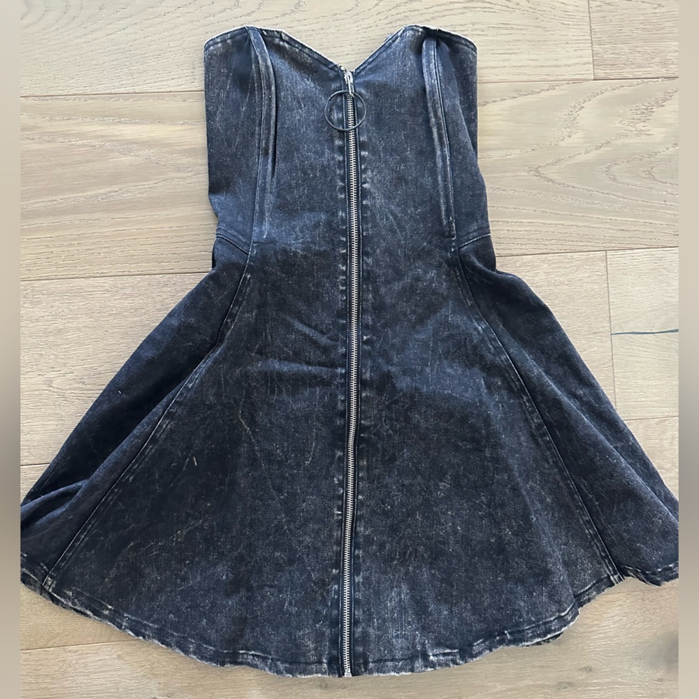 Betsey Johnson Collection size 2 acid washed black